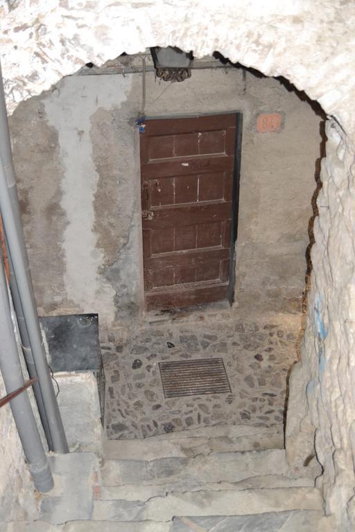 Ferienwohnung Cuor Di Borgo Apricale Exterior foto