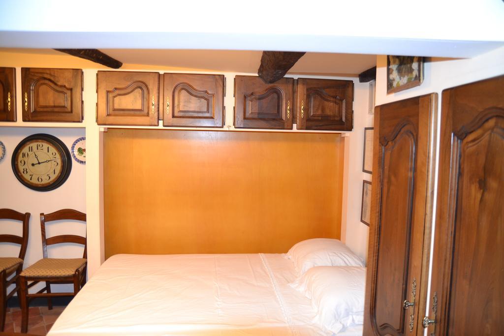 Ferienwohnung Cuor Di Borgo Apricale Exterior foto